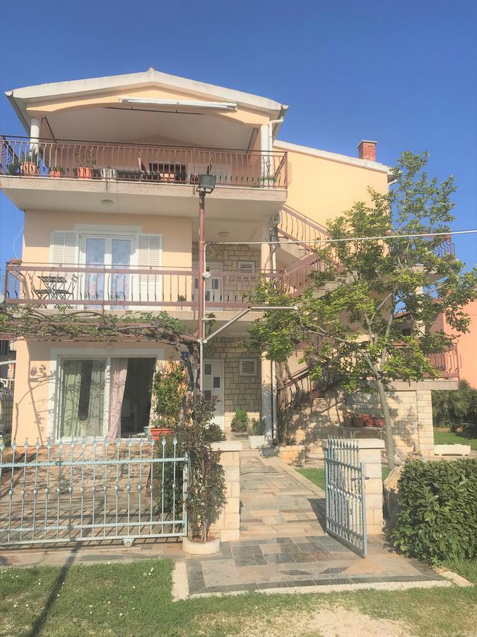 Apartments Lirio Umag Extérieur photo
